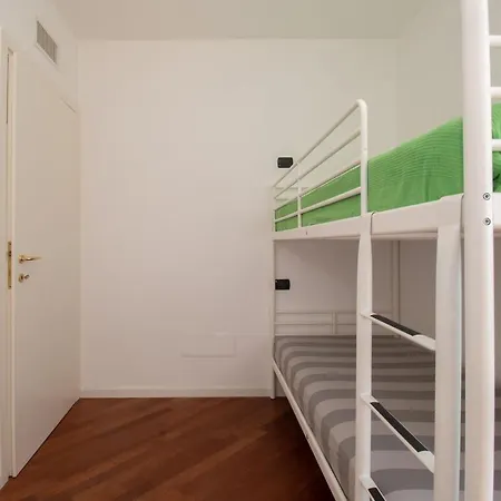 Tavaredo House 公寓 波尔佩纳泽德尔加尔达